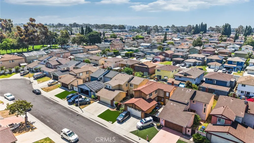 814 E Sandpoint Court Carson, CA 90746