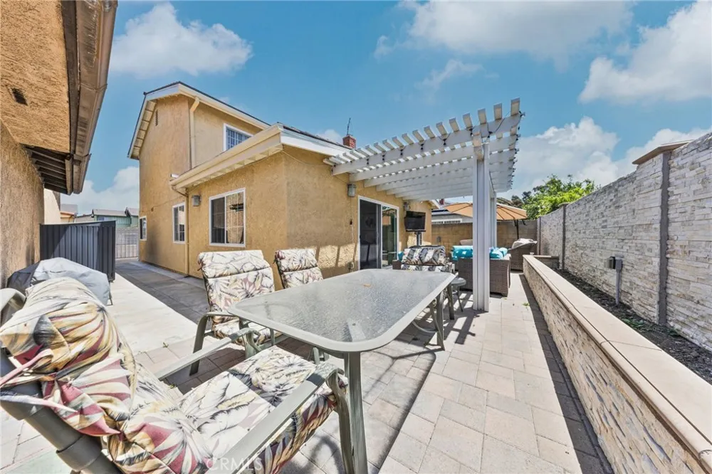 814 E Sandpoint Court Carson, CA 90746