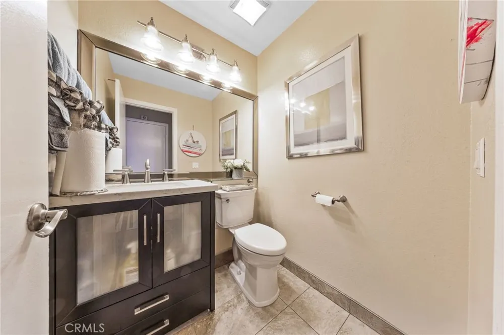 814 E Sandpoint Court Carson, CA 90746
