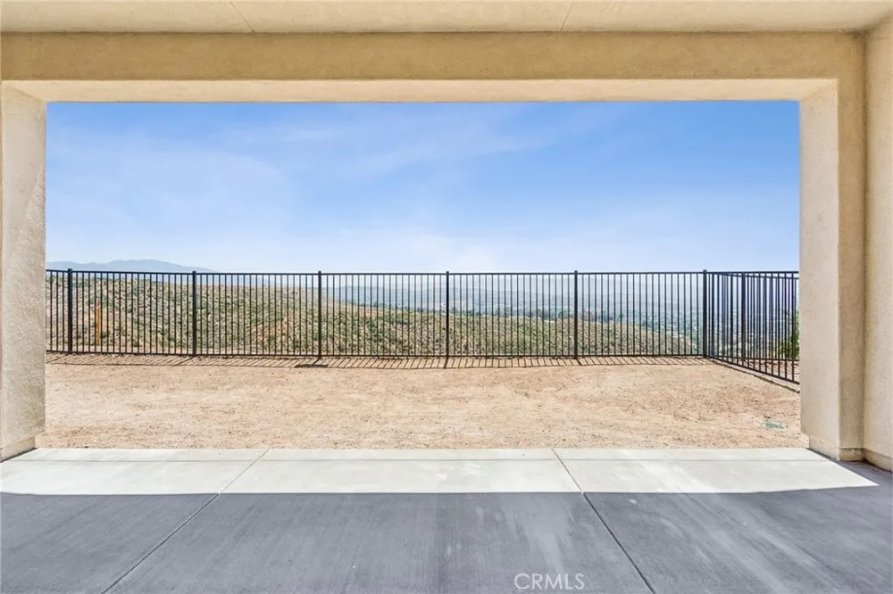 18196 Aerie Way Canyon Country, CA 91350
