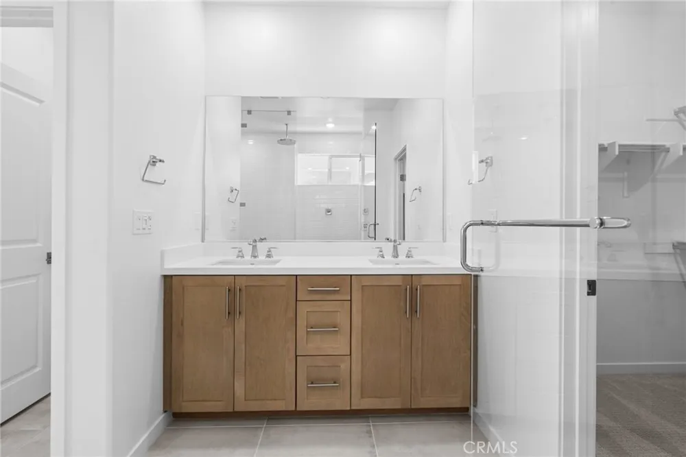 18196 Aerie Way Canyon Country, CA 91350