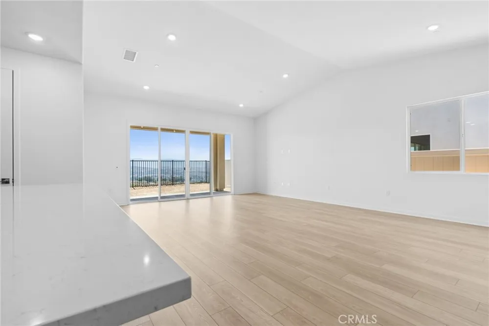18196 Aerie Way Canyon Country, CA 91350