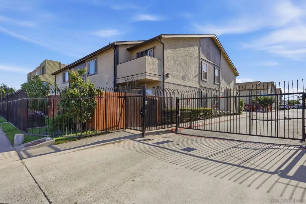 293 Sycamore #15 San Ysidro, CA 92173