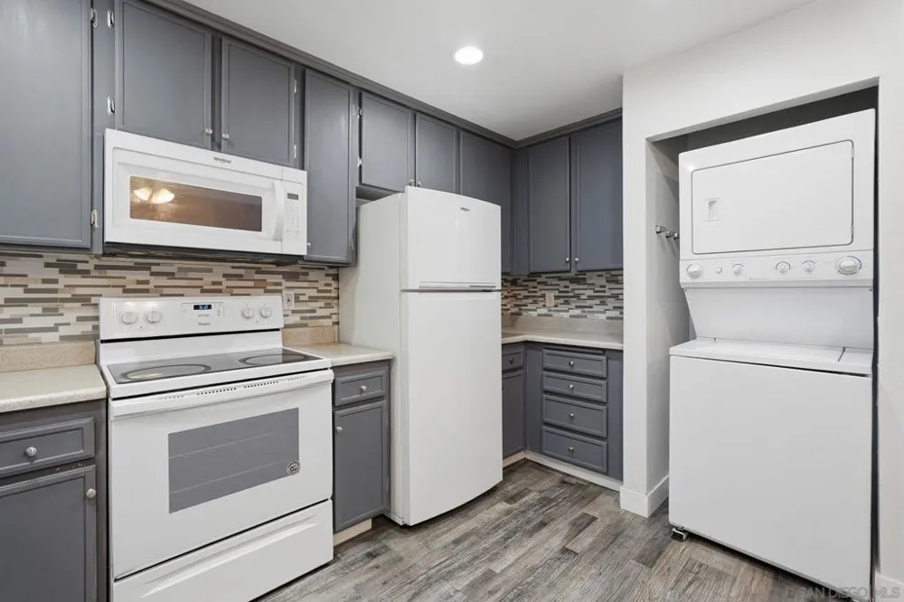 293 Sycamore #15 San Ysidro, CA 92173