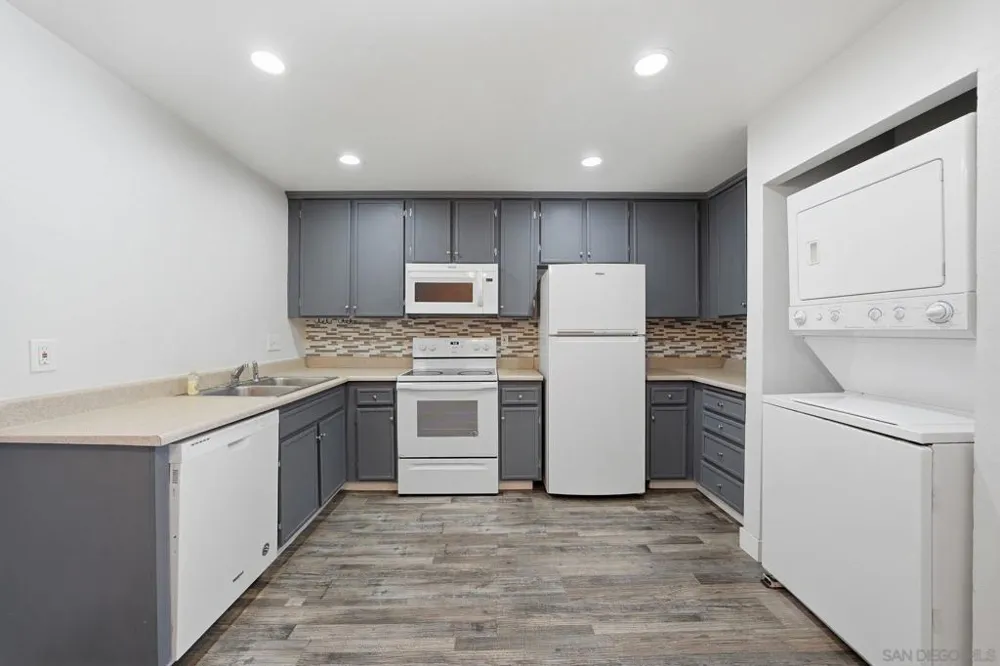 293 Sycamore #15 San Ysidro, CA 92173