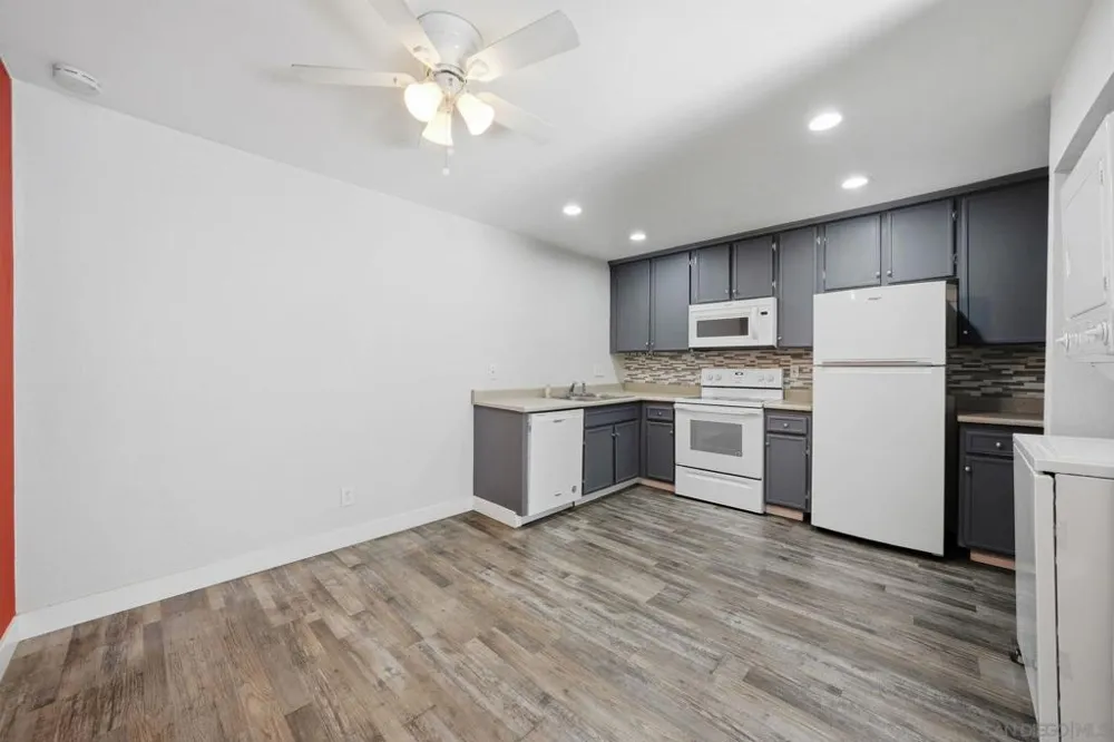 293 Sycamore #15 San Ysidro, CA 92173