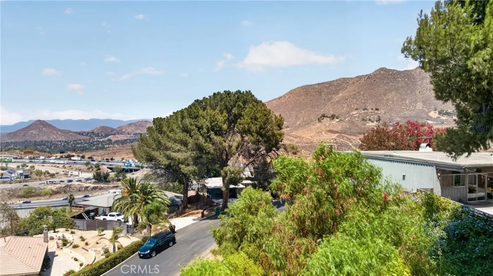 20254 Westpoint Dr. Riverside, CA 92507