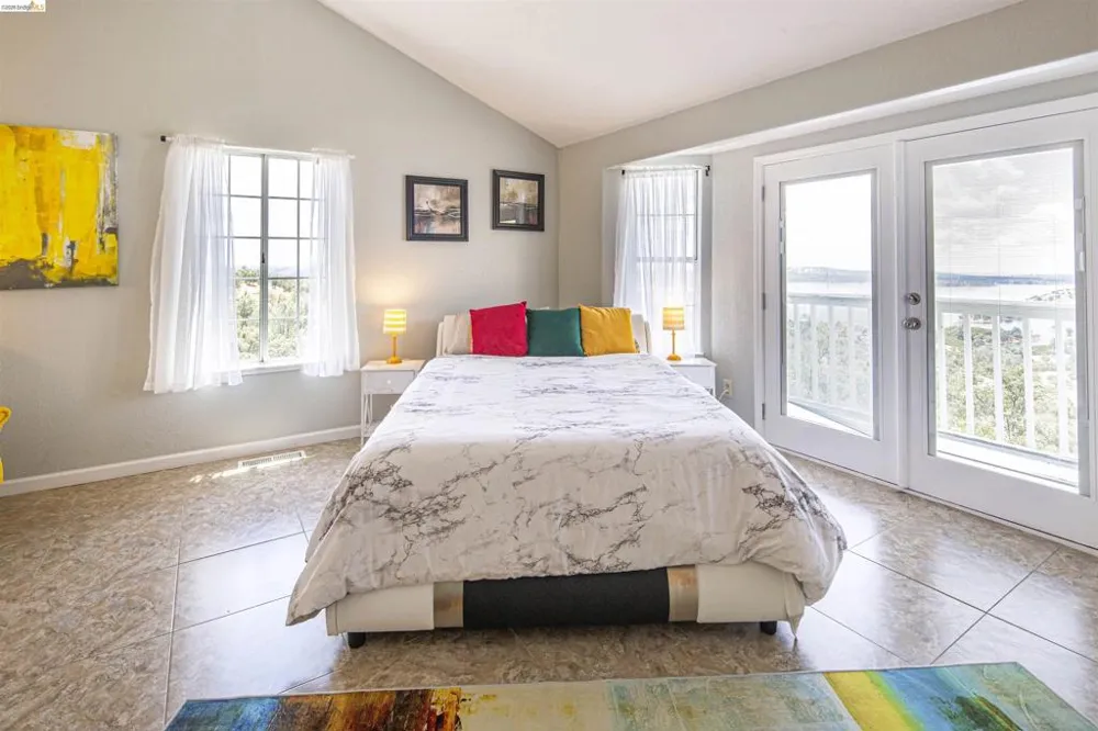 5448 Arbolada DR La Grange, CA 95329