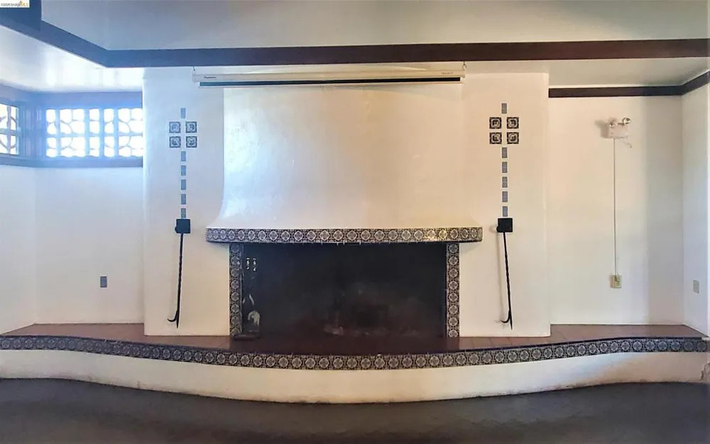 5448 Arbolada DR La Grange, CA 95329