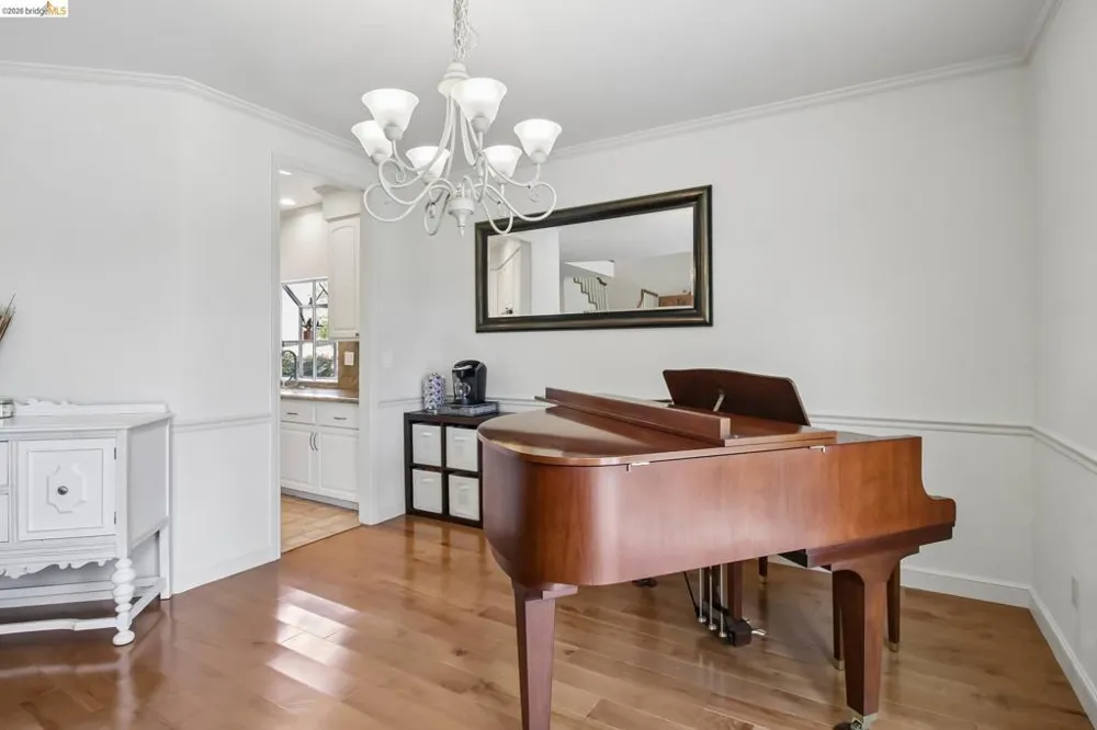 1251 Canyon Side Ave San Ramon, CA 94582
