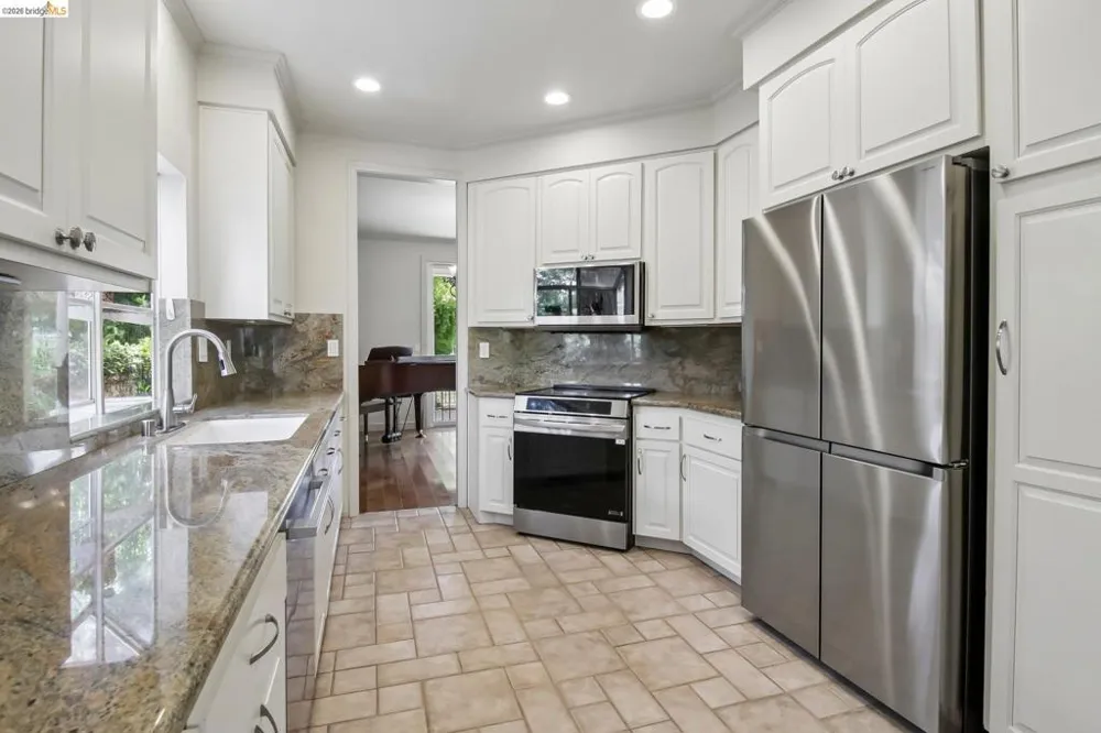 1251 Canyon Side Ave San Ramon, CA 94582