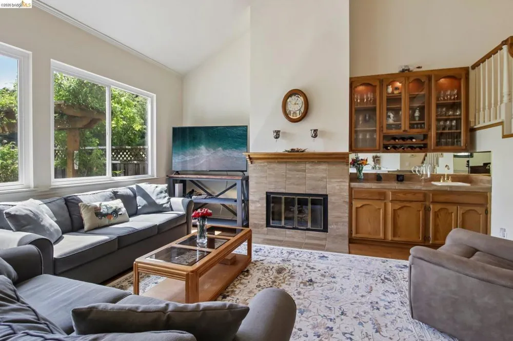1251 Canyon Side Ave San Ramon, CA 94582