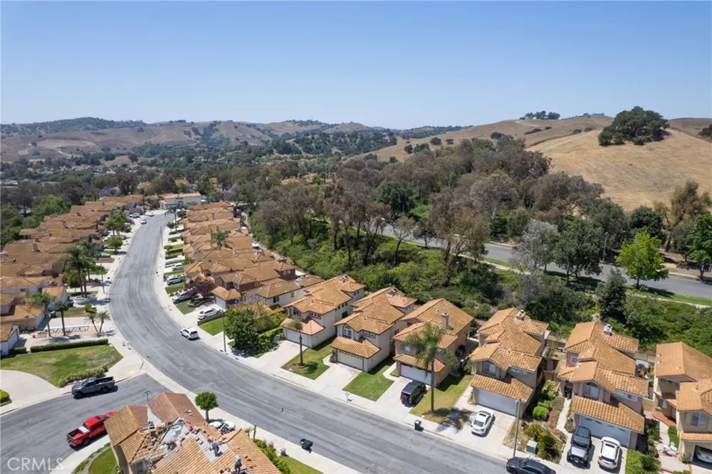 15692 Altamira Chino Hills, CA 91709