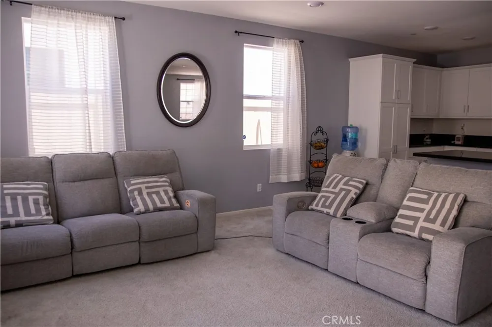 1766 Park Place Riverside, CA 92501