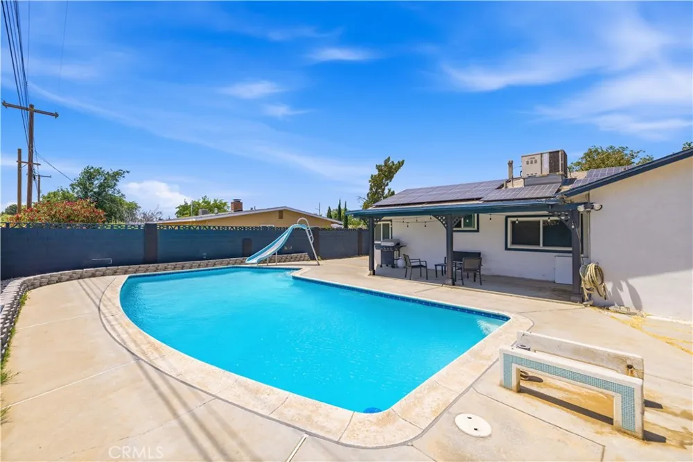 1104 W W Avenue J10 Lancaster, CA 93534