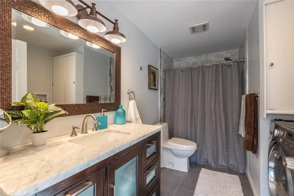 3615 Sunswept Drive Studio City, CA 91604