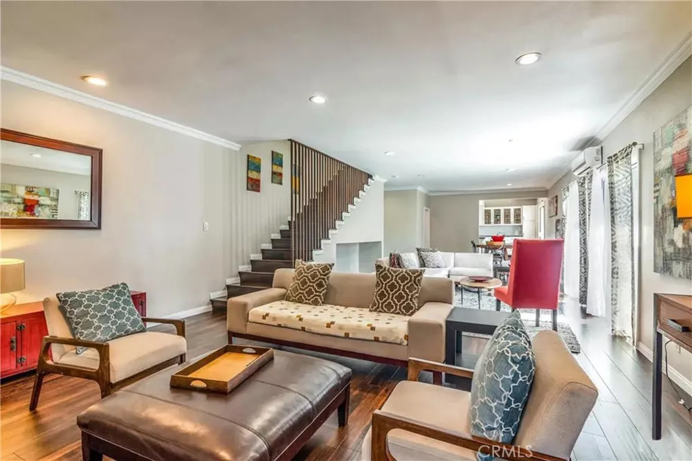 3615 Sunswept Drive Studio City, CA 91604