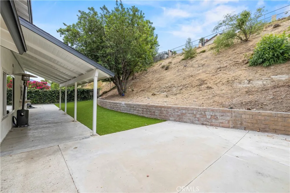 28019 Deep Creek Canyon Country, CA 91387