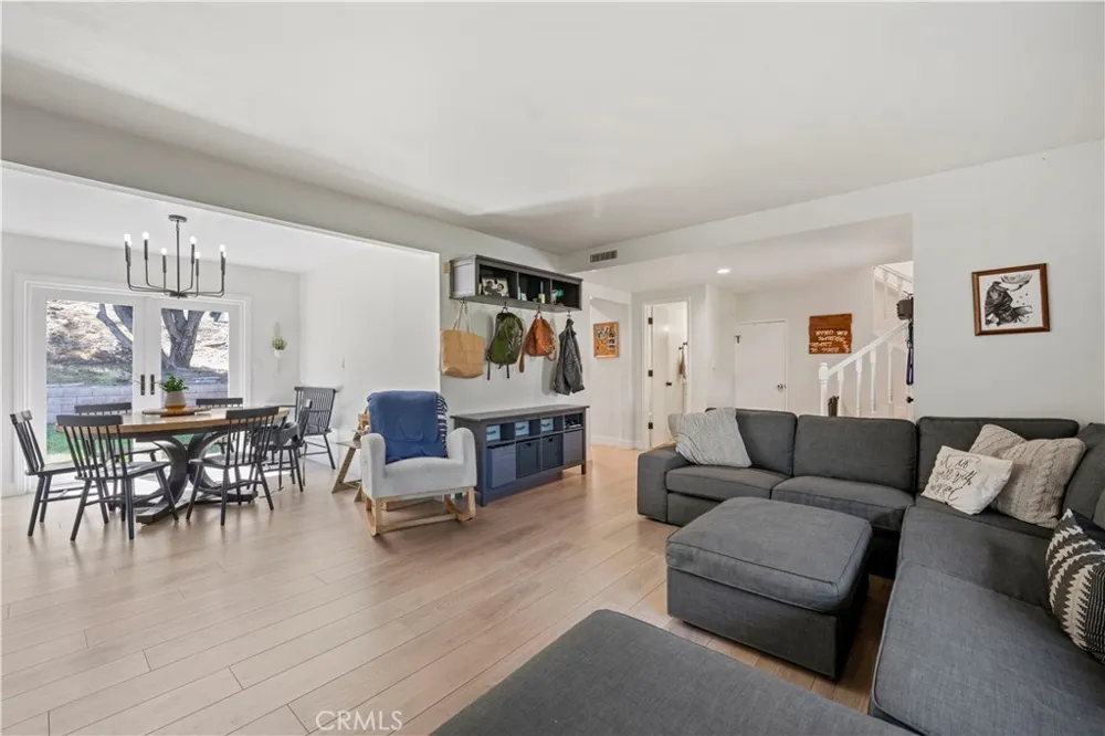 28019 Deep Creek Canyon Country, CA 91387