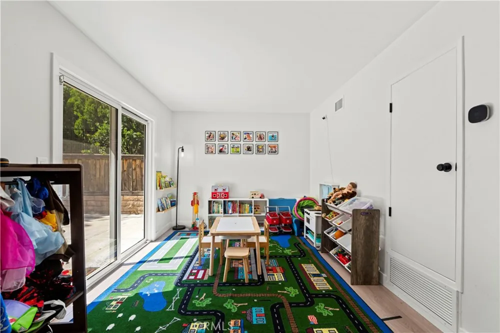 28019 Deep Creek Canyon Country, CA 91387