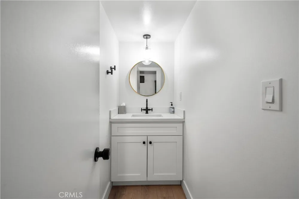 28019 Deep Creek Canyon Country, CA 91387