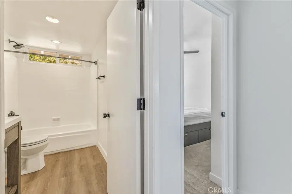 28019 Deep Creek Canyon Country, CA 91387