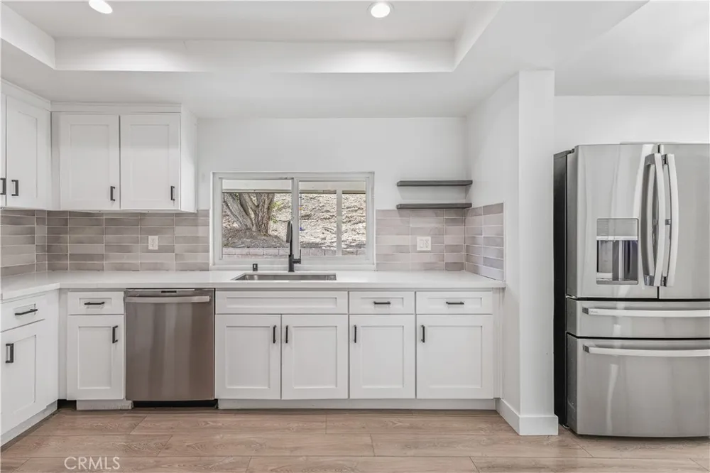 28019 Deep Creek Canyon Country, CA 91387