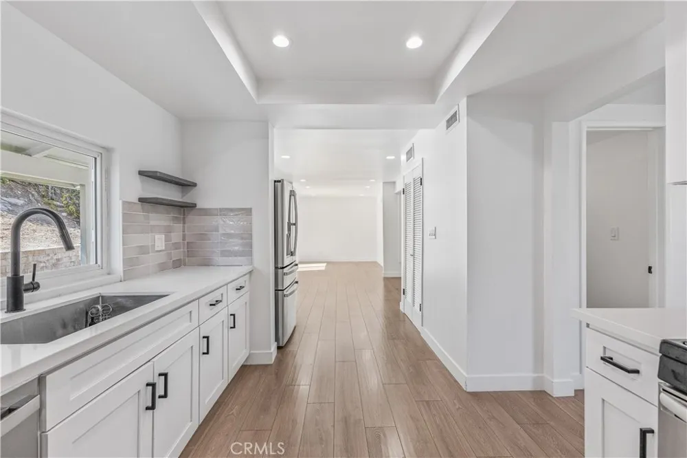 28019 Deep Creek Canyon Country, CA 91387