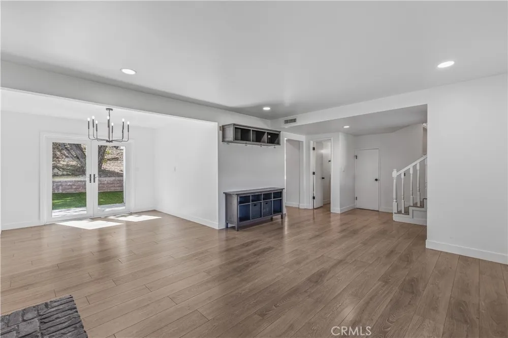 28019 Deep Creek Canyon Country, CA 91387