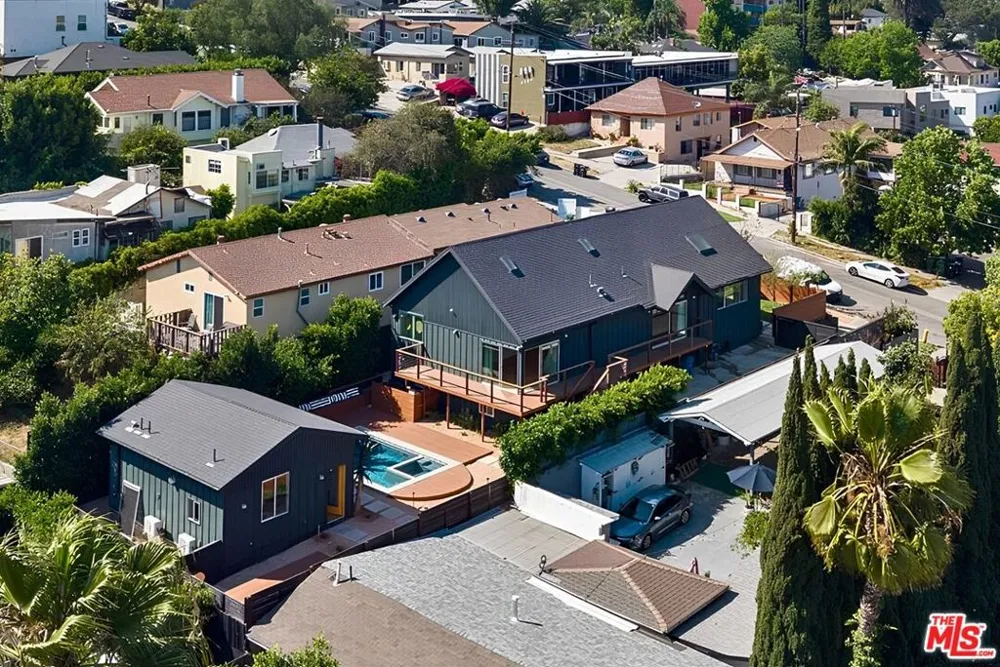 2240 Ewing Street Los Angeles, CA 90039