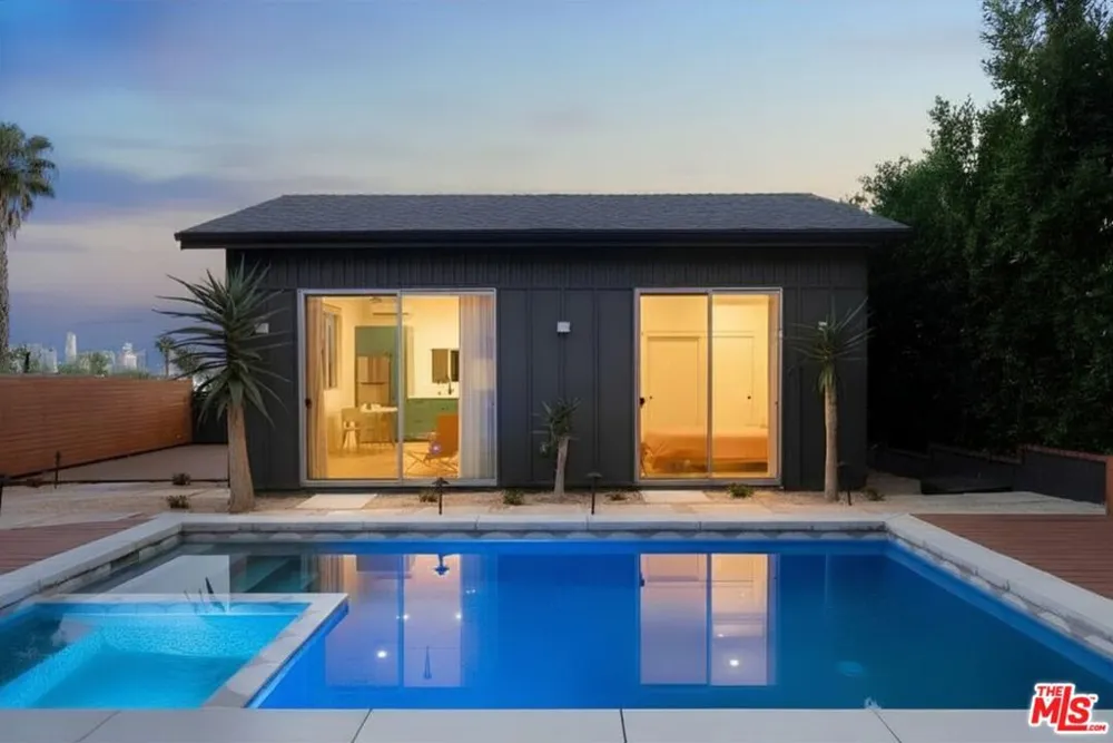 2240 Ewing Street Los Angeles, CA 90039