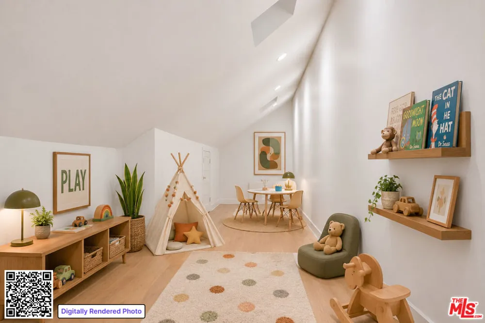 2240 Ewing Street Los Angeles, CA 90039