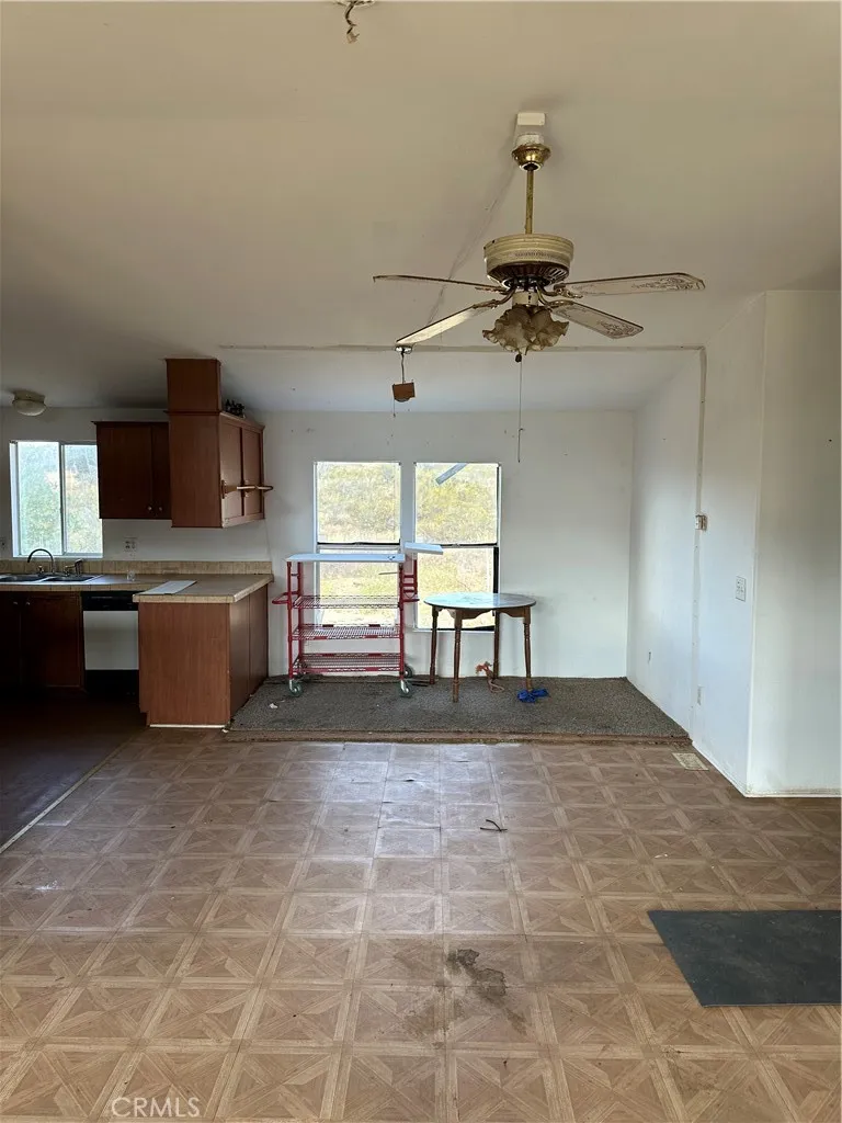 43043 Ardia Road Hemet, CA 92544
