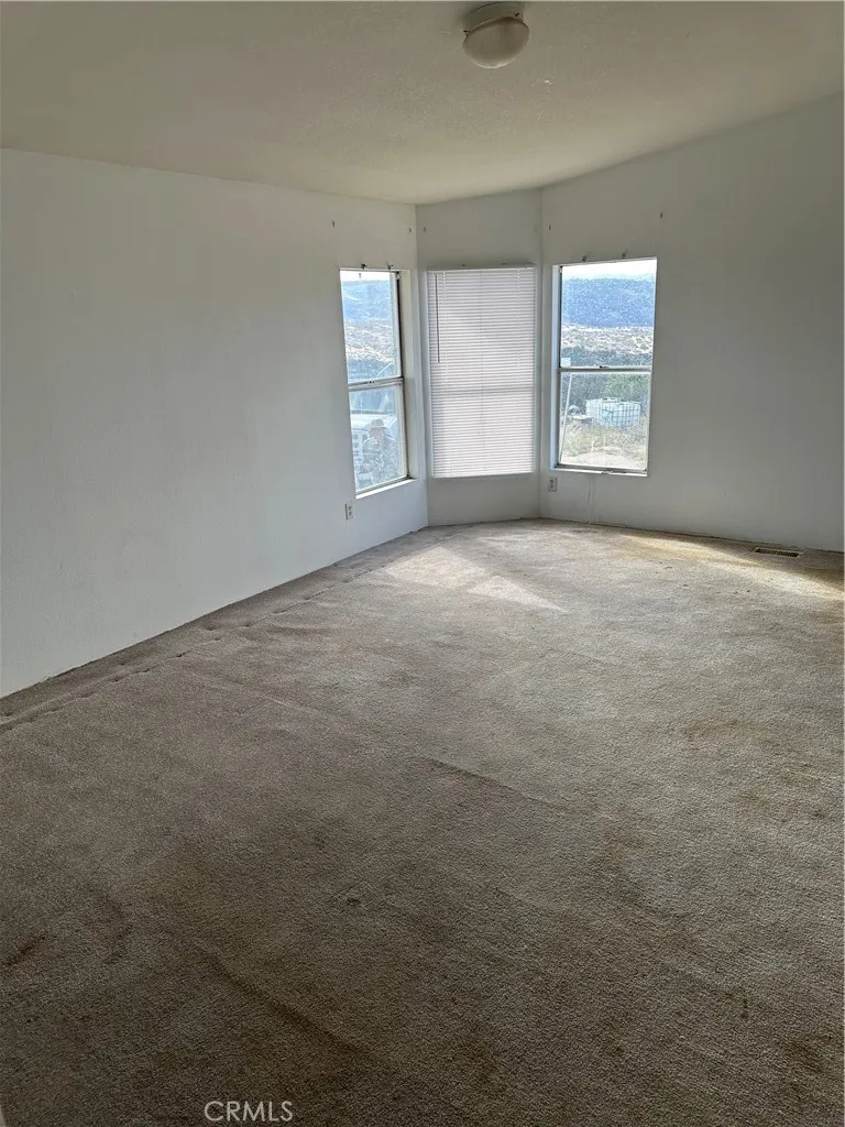 43043 Ardia Road Hemet, CA 92544