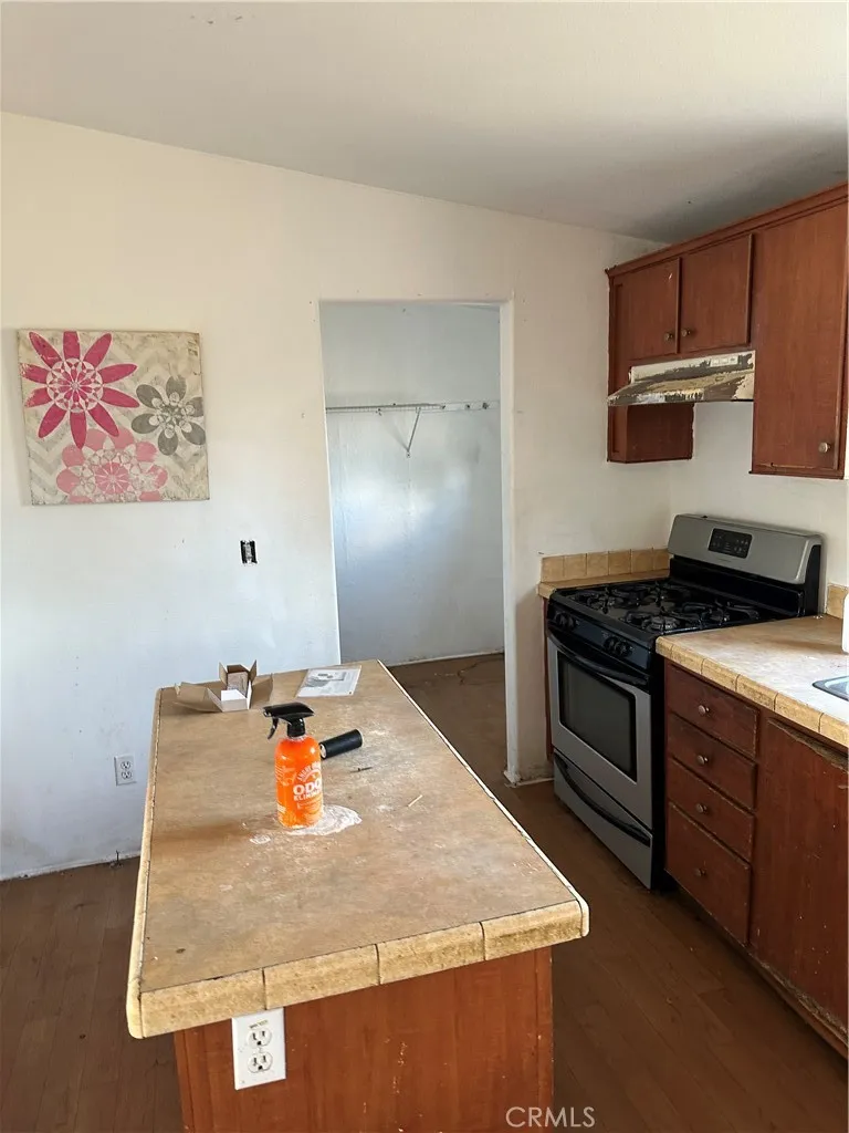 43043 Ardia Road Hemet, CA 92544