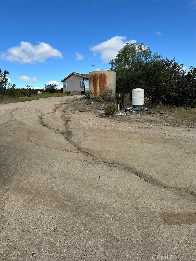 43043 Ardia Road Hemet, CA 92544