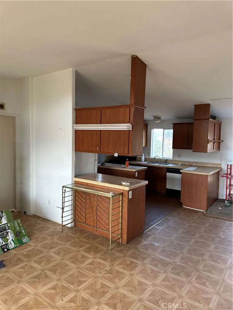 43043 Ardia Road Hemet, CA 92544