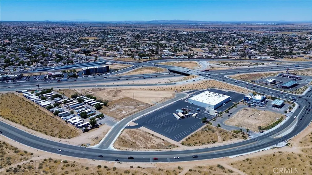 1 Locust Road Hesperia, CA 92345