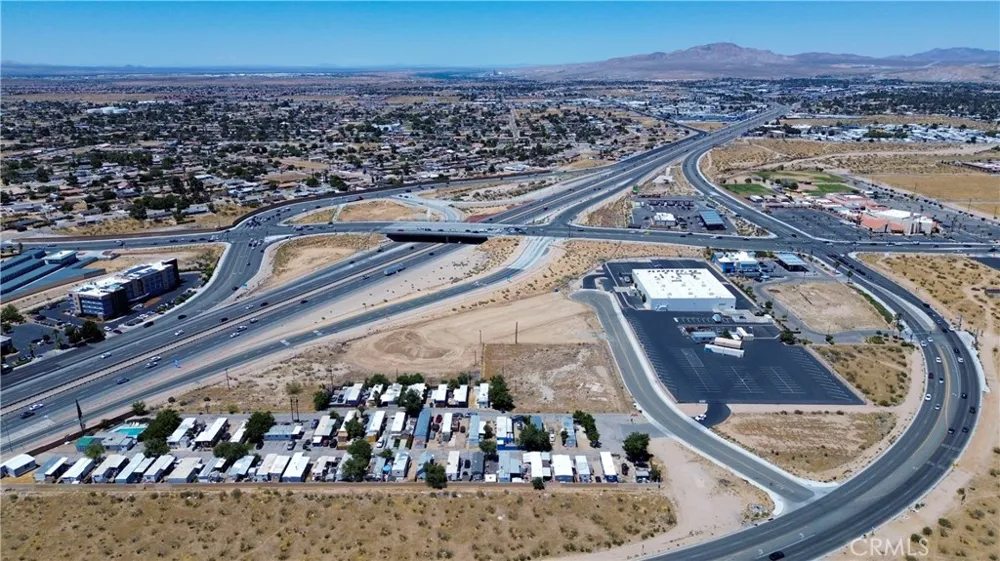 1 Locust Road Hesperia, CA 92345