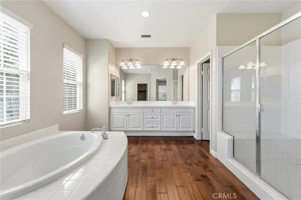 26807 Cottonwood Court Valencia, CA 91381