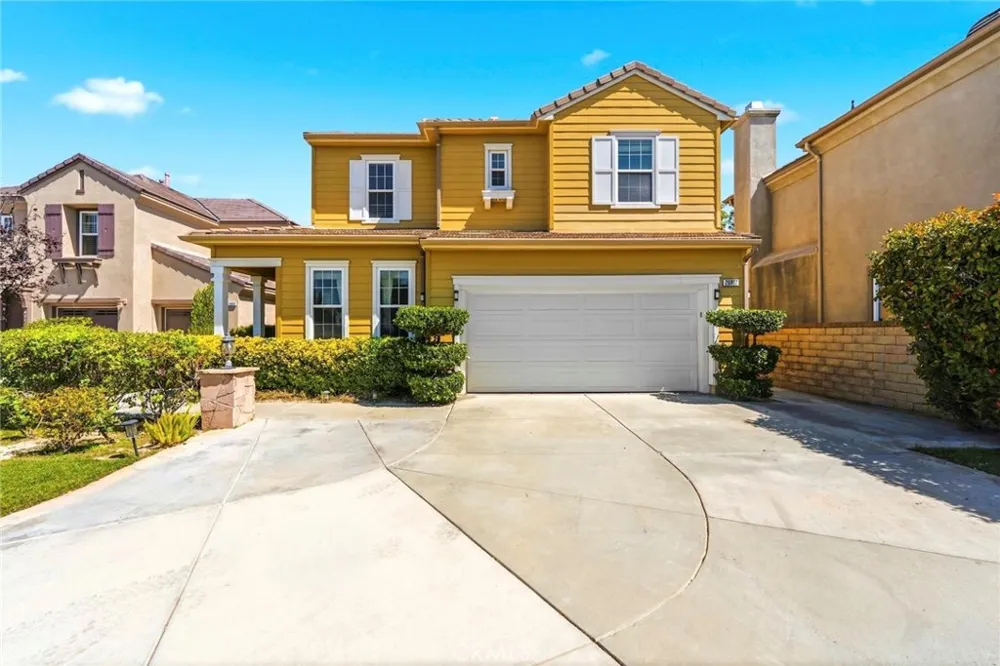26807 Cottonwood Court Valencia, CA 91381