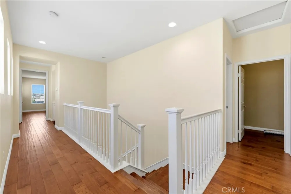 26807 Cottonwood Court Valencia, CA 91381