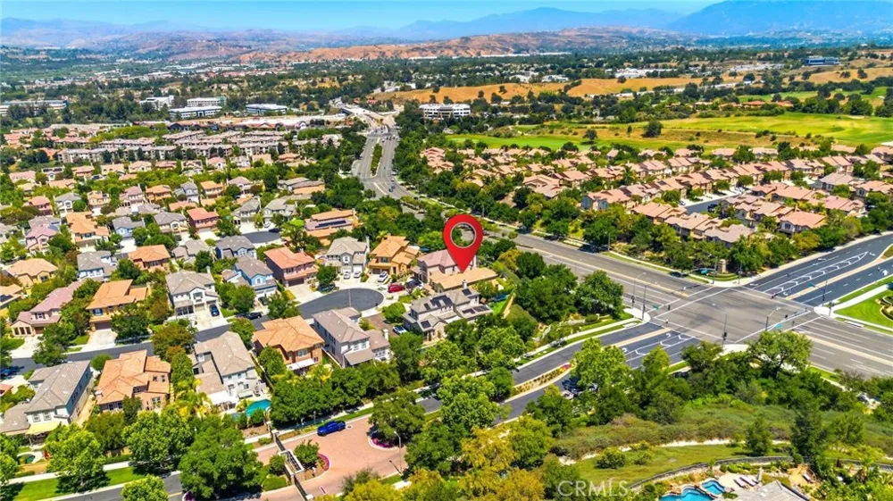 26807 Cottonwood Court Valencia, CA 91381