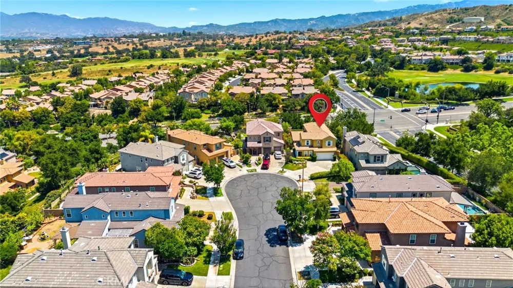 26807 Cottonwood Court Valencia, CA 91381