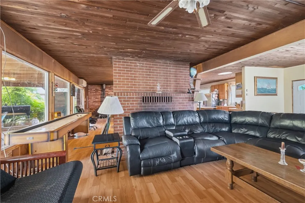17212 Jeanese Jamestown, CA 95327