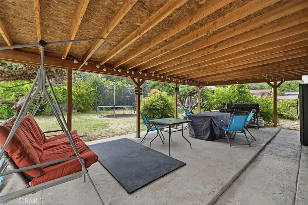 17212 Jeanese Jamestown, CA 95327