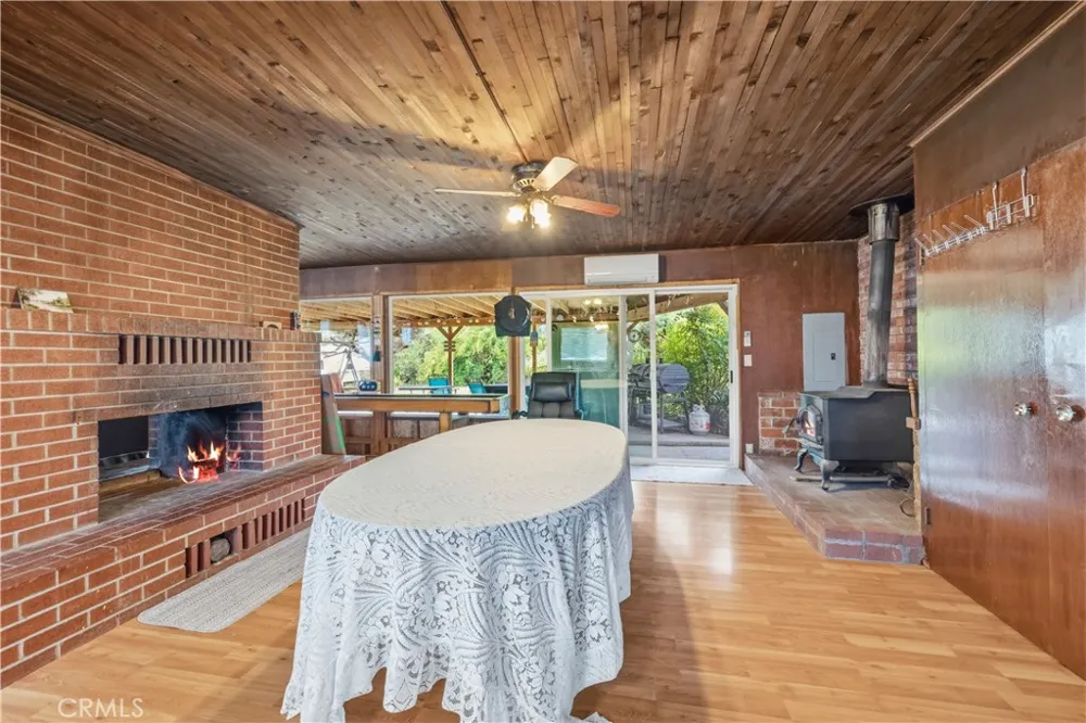 17212 Jeanese Jamestown, CA 95327