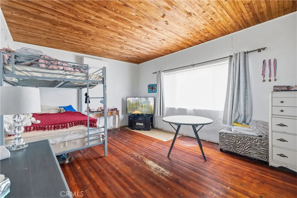 17212 Jeanese Jamestown, CA 95327