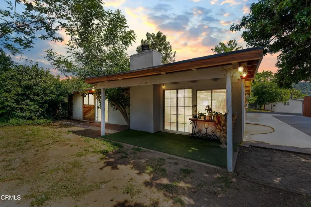 15638 Simonds Street Granada Hills, CA 91344