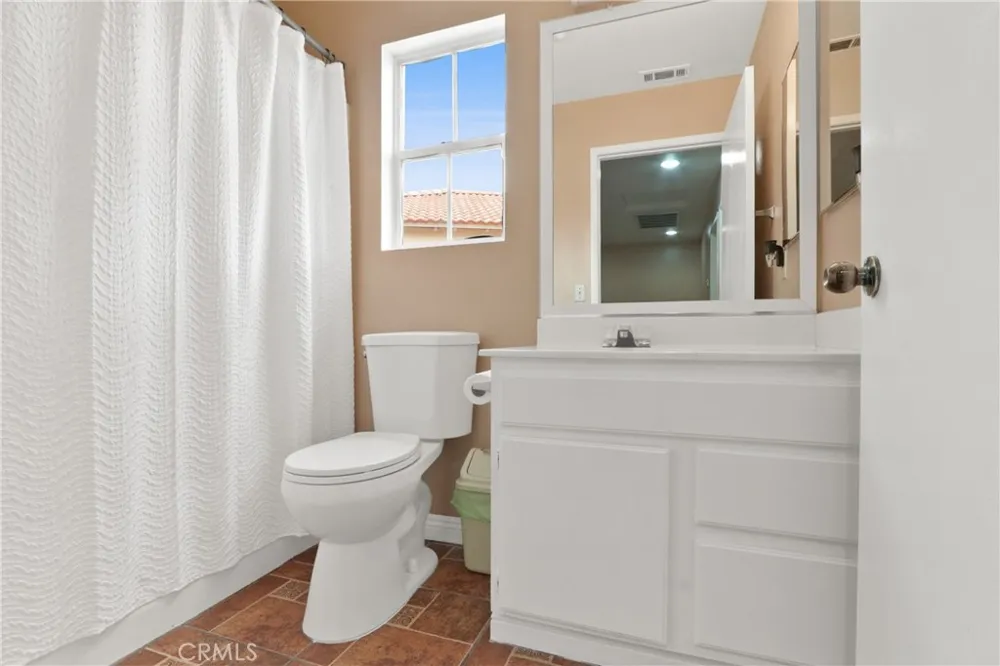 10988 Las Flores El Monte, CA 91731